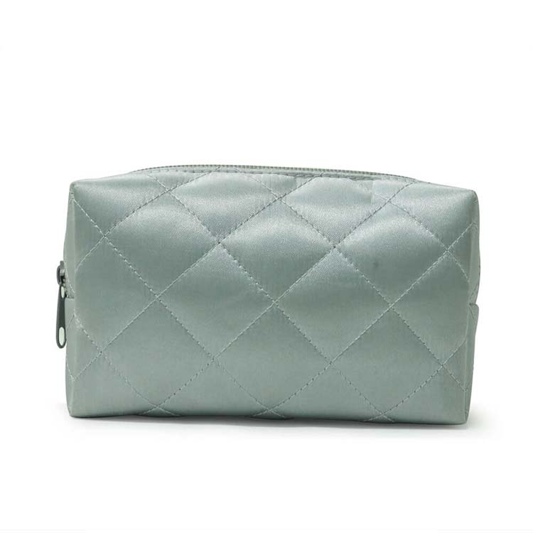 China manufacturer wholesale quilted small travel nylon cosmetic bag pouch FY-A6-011