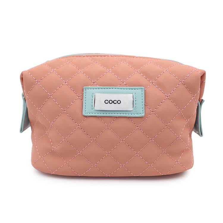 Fashion custom logo small quilted pink nylon makeup bags FY-A6-013C
